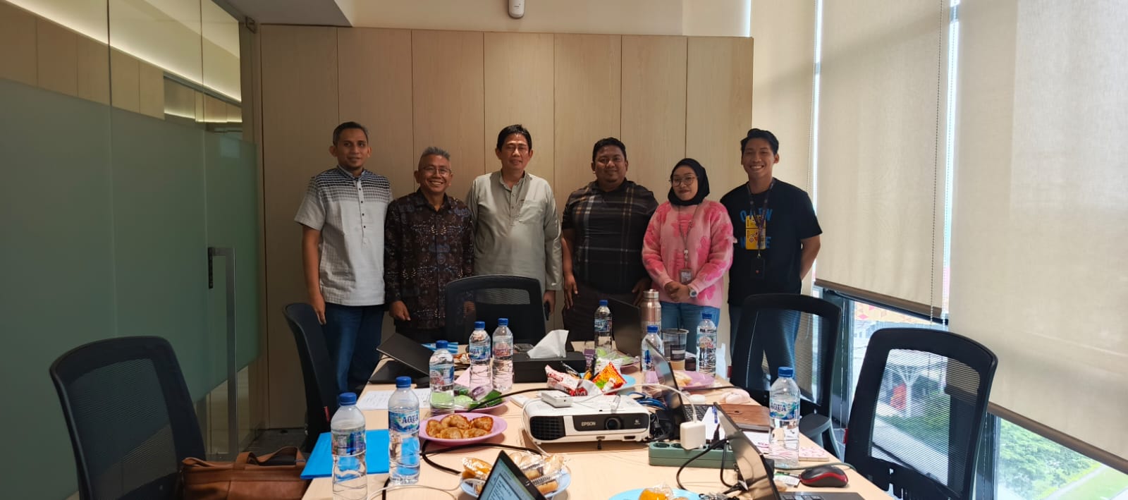 Foto Bersama Tim Pelatihan